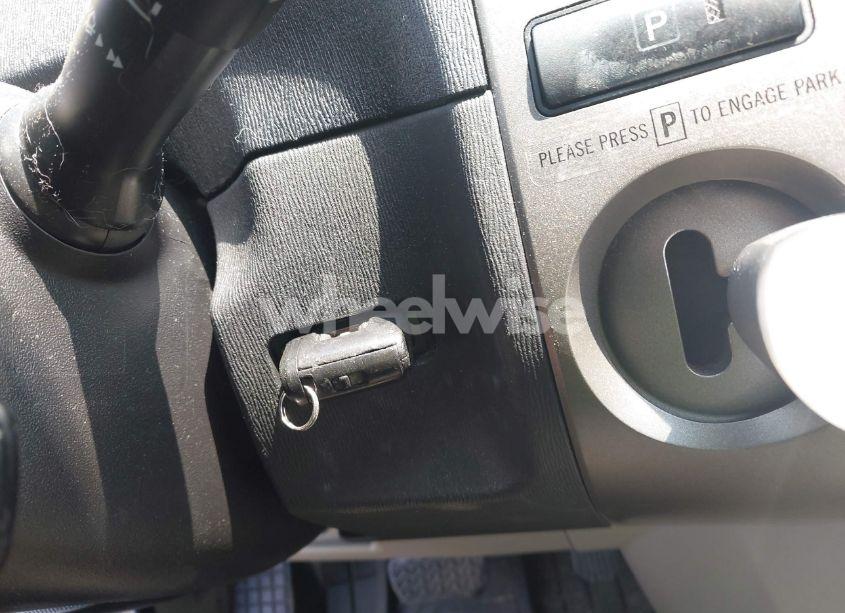 Photo 11 of 2008 Toyota Prius (VIN JTDKB20UX83336508)