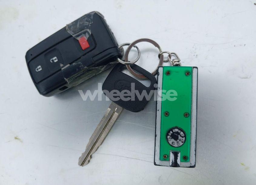 Photo 11 of 2008 Toyota Prius STANDARD/TOURING (VIN JTDKB20UX83367046)