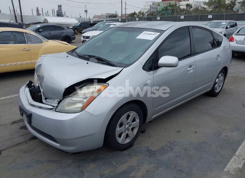 Photo 2 of 2008 Toyota Prius (VIN JTDKB20UX83445177)
