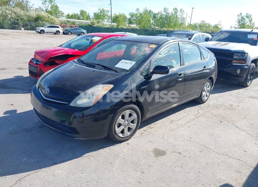Photo 2 of 2008 Toyota Prius (VIN JTDKB20UX87704307)