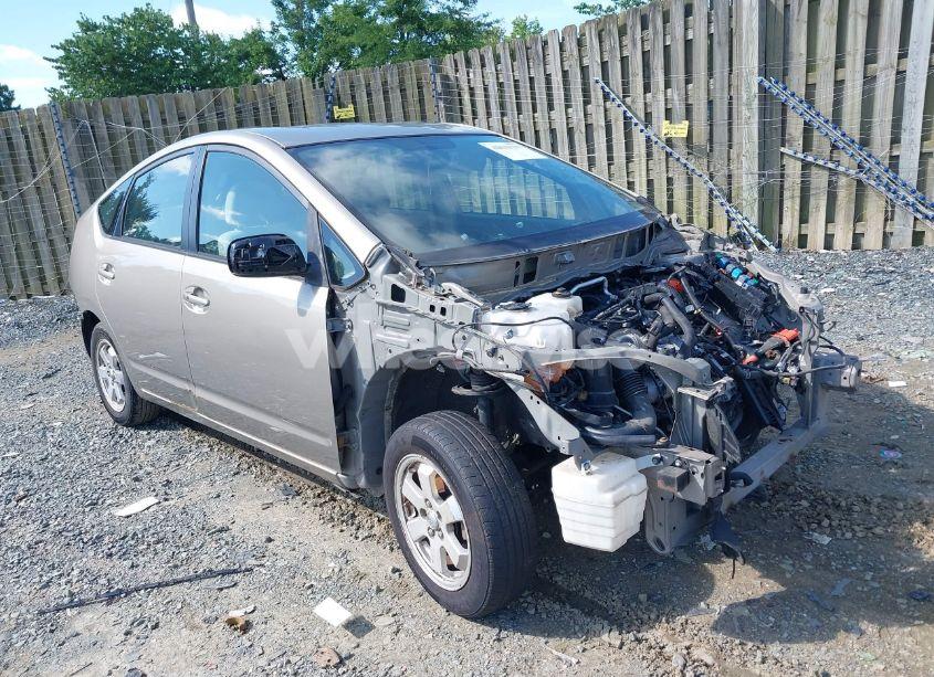 2004 Toyota Prius (VIN JTDKB22U040116044) main photo