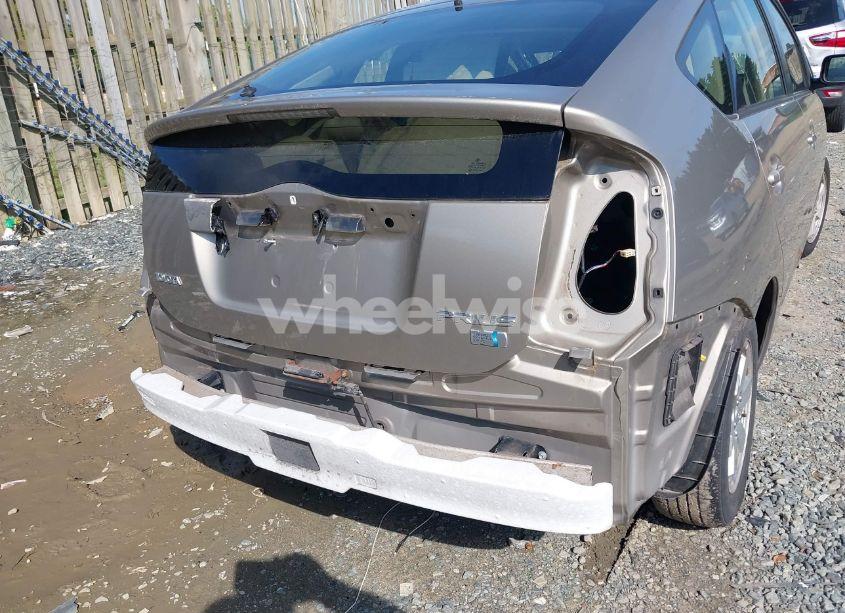 Photo 14 of 2004 Toyota Prius (VIN JTDKB22U040116044)