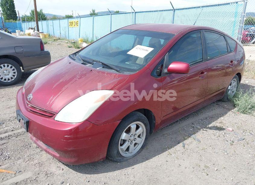 Photo 2 of 2005 Toyota Prius (VIN JTDKB22U053047999)
