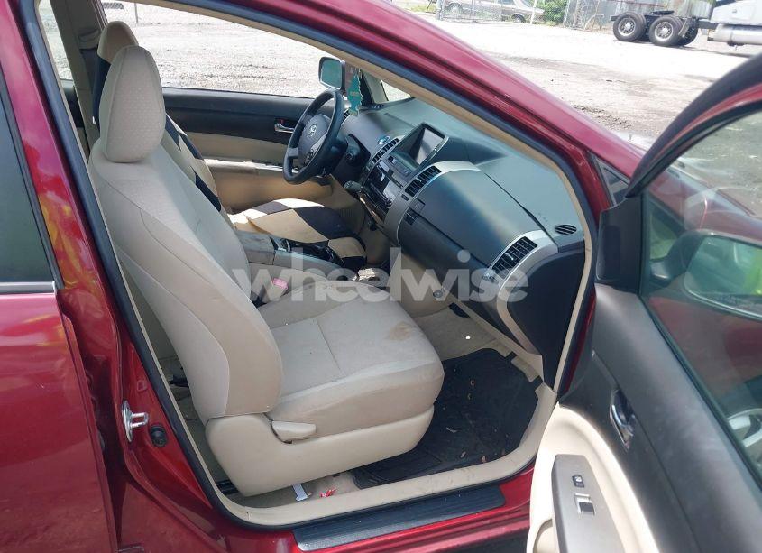 Photo 5 of 2005 Toyota Prius (VIN JTDKB22U157029469)