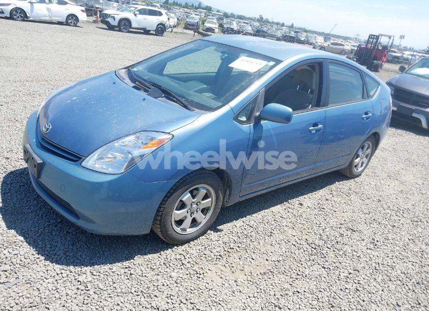 Photo 2 of 2004 Toyota Prius (VIN JTDKB22U540023553)
