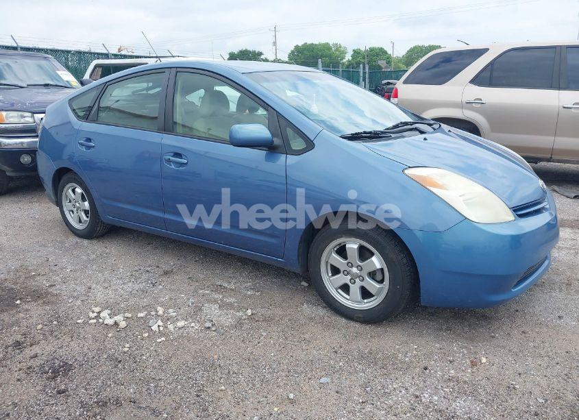 2005 Toyota Prius (VIN JTDKB22U857028318) main photo