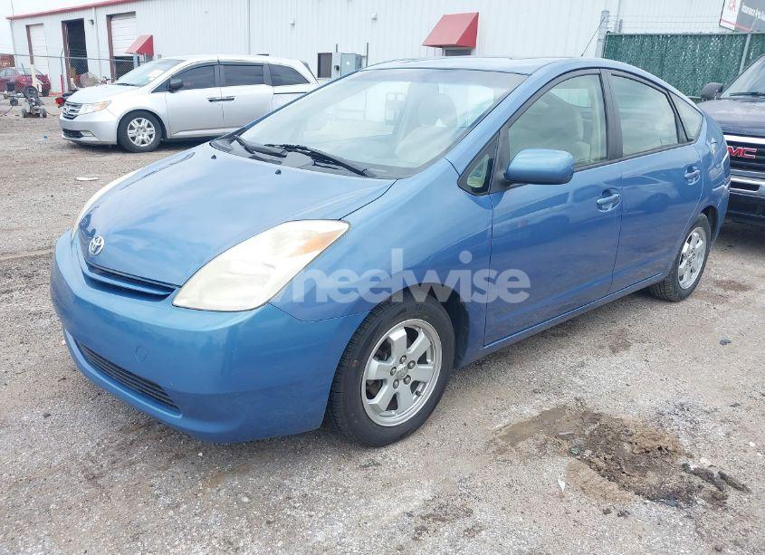Photo 2 of 2005 Toyota Prius (VIN JTDKB22U857028318)