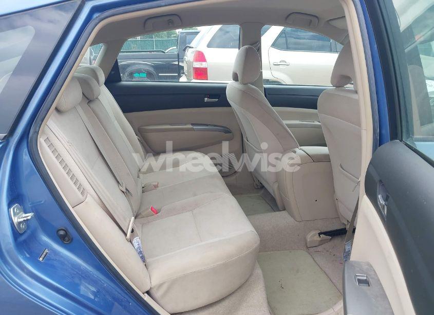 Photo 8 of 2005 Toyota Prius (VIN JTDKB22U857028318)