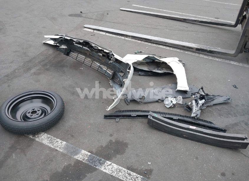 Photo 12 of 2016 Toyota Prius TWO (VIN JTDKBRFU0G3003930)