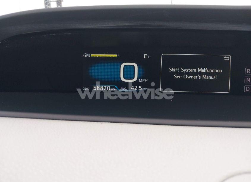 Photo 16 of 2016 Toyota Prius TWO (VIN JTDKBRFU0G3003930)