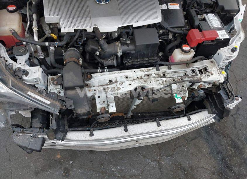 Photo 20 of 2016 Toyota Prius TWO (VIN JTDKBRFU0G3003930)