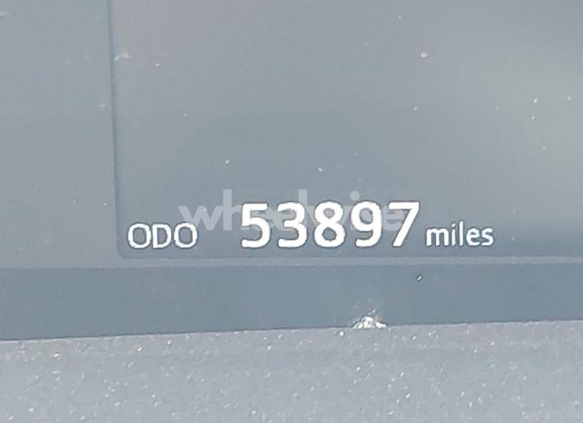 Photo 15 of 2018 Toyota Prius (VIN JTDKBRFU1J3601970)