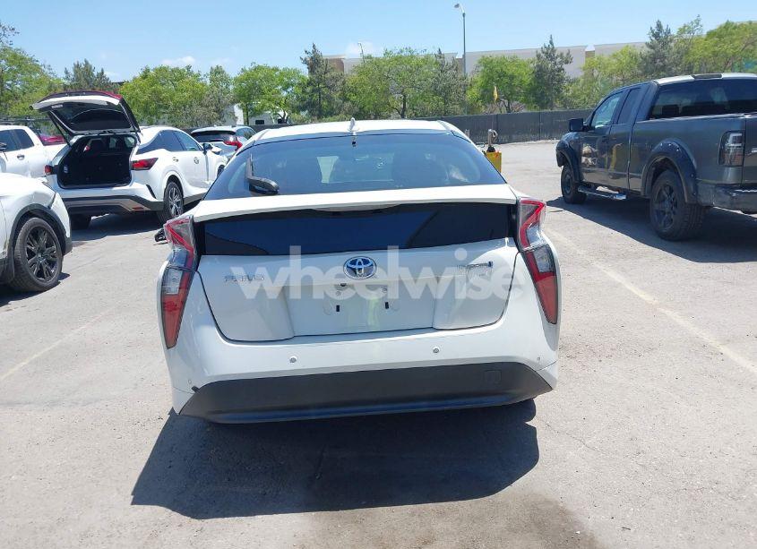 Photo 16 of 2018 Toyota Prius (VIN JTDKBRFU1J3601970)