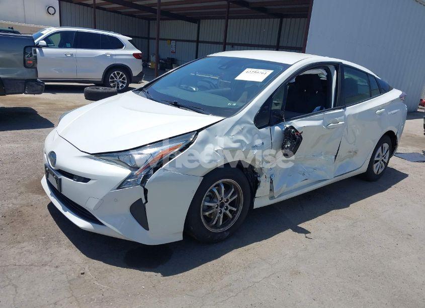 Photo 2 of 2018 Toyota Prius (VIN JTDKBRFU1J3601970)
