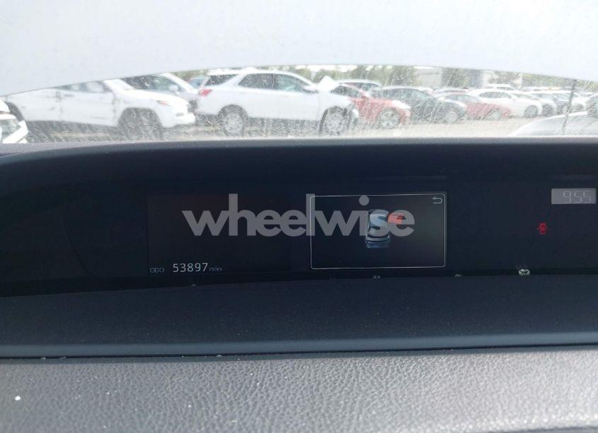 Photo 7 of 2018 Toyota Prius (VIN JTDKBRFU1J3601970)