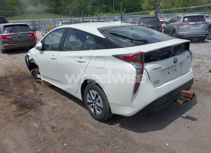 Photo 3 of 2018 Toyota Prius TWO (VIN JTDKBRFU2J3591000)