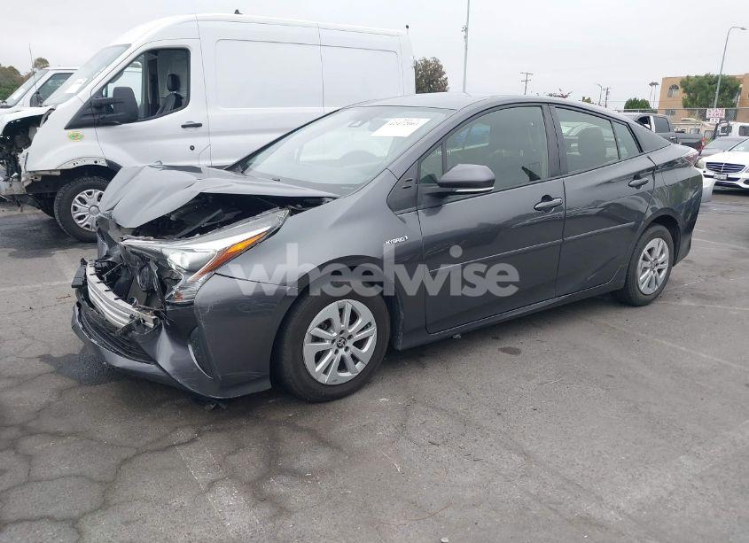 Photo 2 of 2016 Toyota Prius TWO (VIN JTDKBRFU3G3013237)