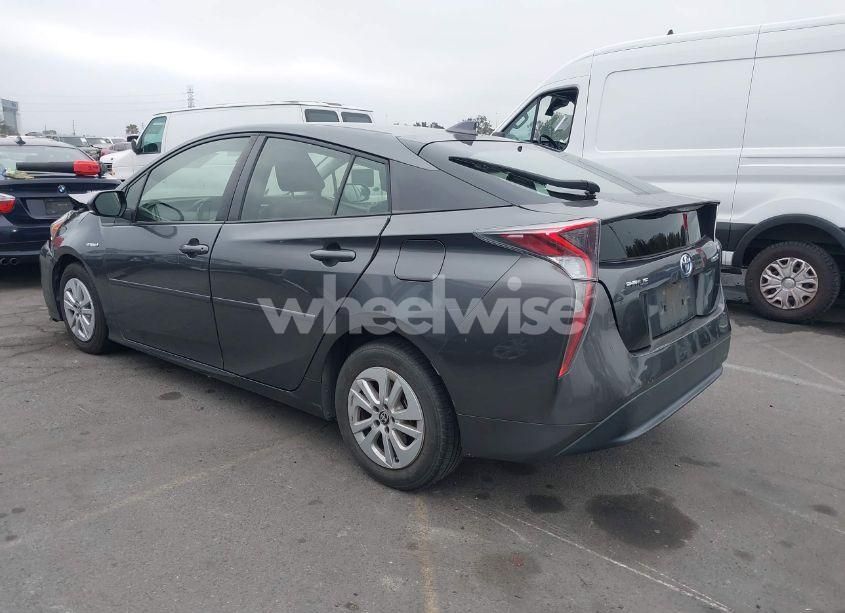 Photo 3 of 2016 Toyota Prius TWO (VIN JTDKBRFU3G3013237)