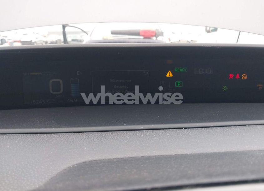 Photo 7 of 2016 Toyota Prius TWO (VIN JTDKBRFU3G3013237)