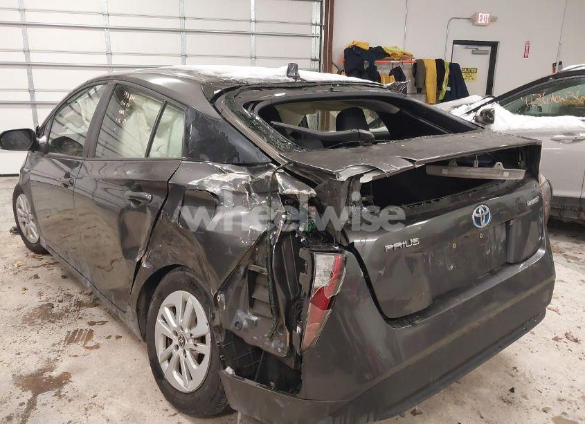 Photo 6 of 2016 Toyota Prius TWO (VIN JTDKBRFU3G3504522)