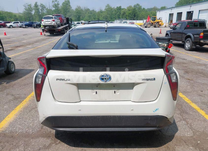 Photo 16 of 2017 Toyota Prius TWO (VIN JTDKBRFU3H3045770)