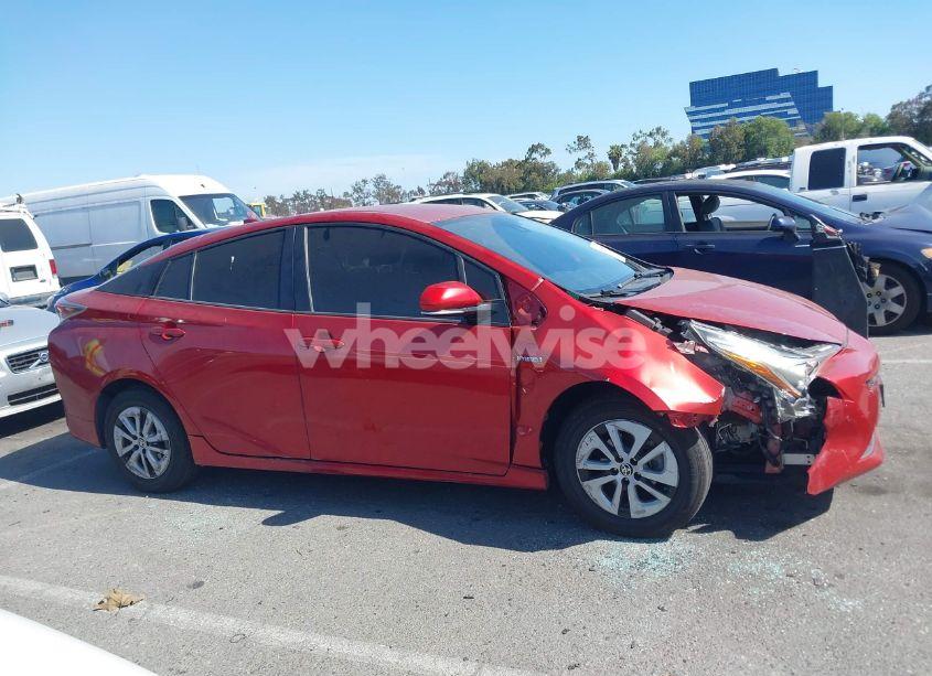 Photo 14 of 2017 Toyota Prius TWO (VIN JTDKBRFU3H3559960)