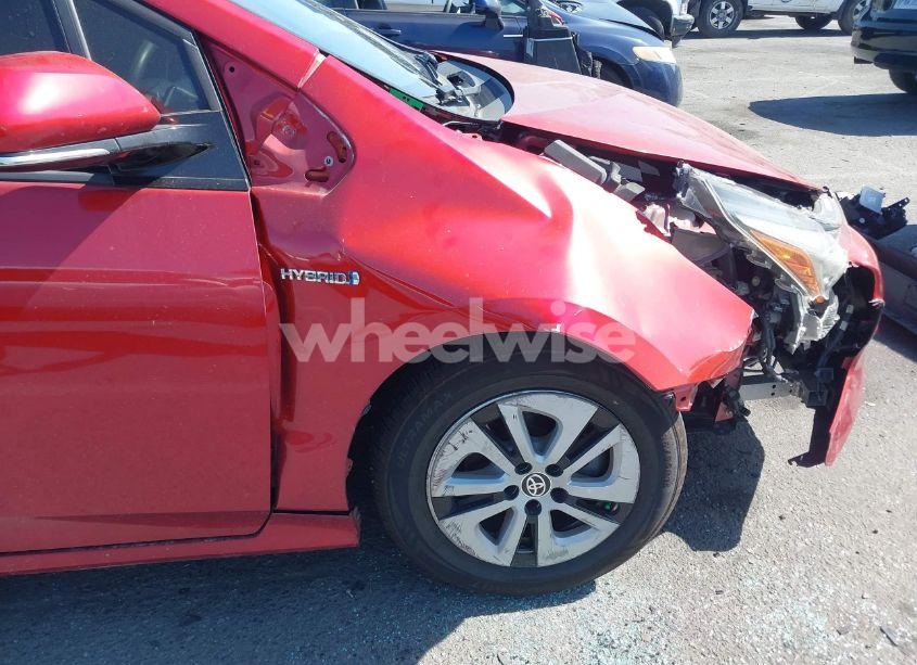 Photo 18 of 2017 Toyota Prius TWO (VIN JTDKBRFU3H3559960)