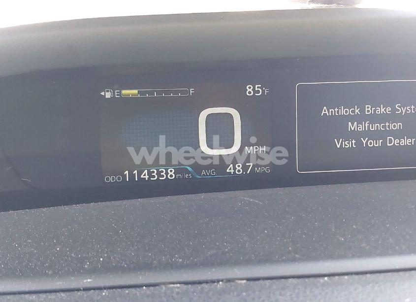 Photo 7 of 2017 Toyota Prius TWO (VIN JTDKBRFU3H3559960)