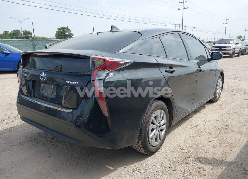 Photo 4 of 2016 Toyota Prius TWO (VIN JTDKBRFU4G3509129)