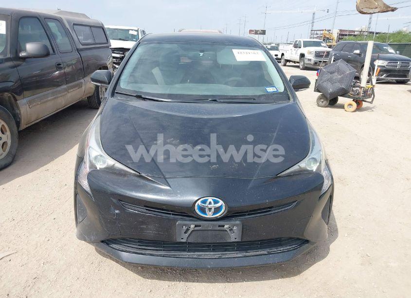 Photo 6 of 2016 Toyota Prius TWO (VIN JTDKBRFU4G3509129)