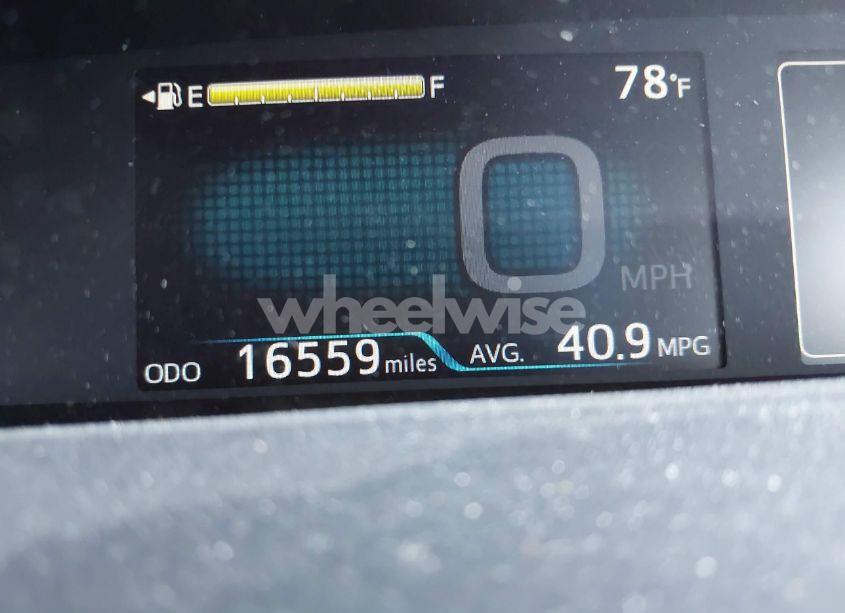 Photo 16 of 2017 Toyota Prius TWO (VIN JTDKBRFU5H3024807)