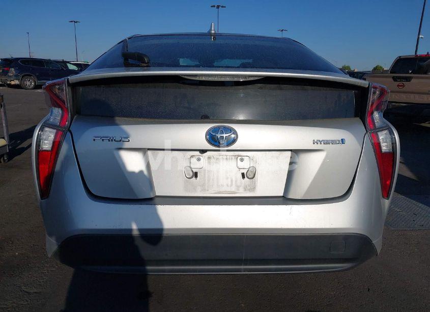 Photo 17 of 2017 Toyota Prius TWO (VIN JTDKBRFU5H3024807)