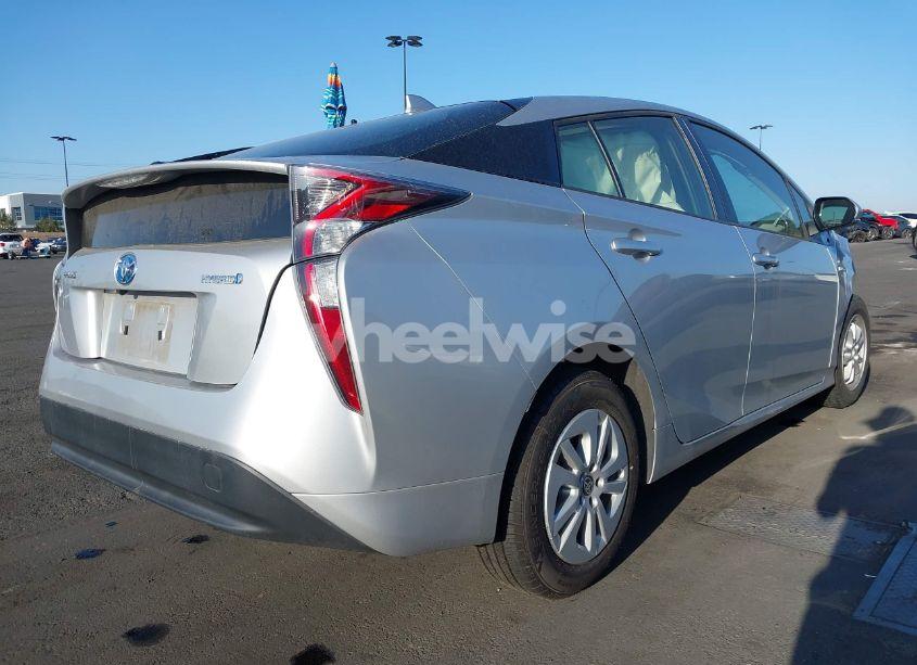 Photo 4 of 2017 Toyota Prius TWO (VIN JTDKBRFU5H3024807)