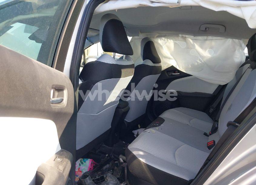 Photo 8 of 2017 Toyota Prius TWO (VIN JTDKBRFU5H3024807)