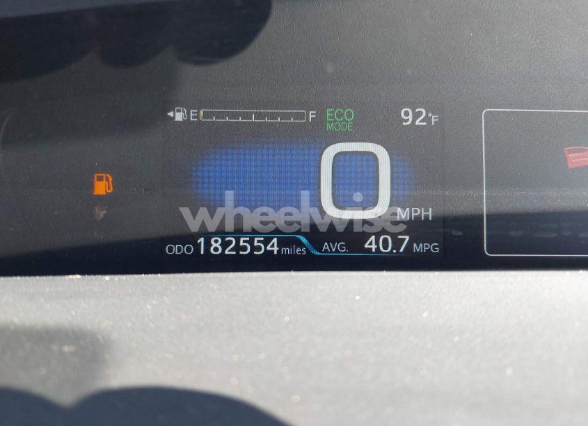 Photo 15 of 2016 Toyota Prius TWO (VIN JTDKBRFU6G3021221)