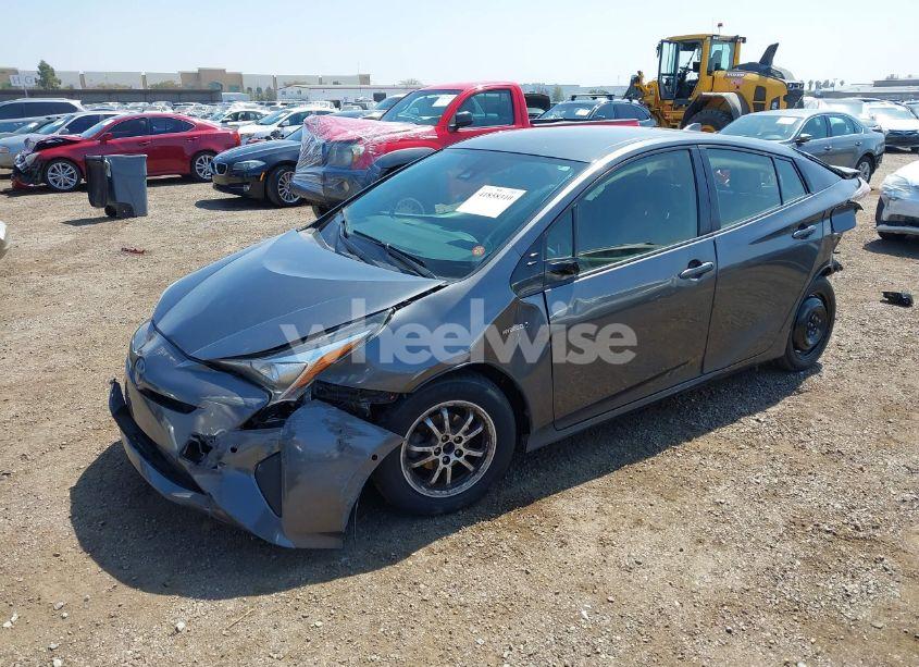 Photo 2 of 2017 Toyota Prius TWO (VIN JTDKBRFU6H3046752)