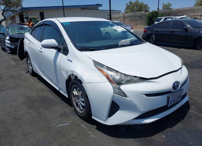 2016 Toyota Prius TWO (VIN JTDKBRFU7G3518553) main photo