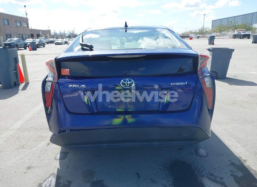 Photo 16 of 2016 Toyota Prius TWO (VIN JTDKBRFU7G3528399)