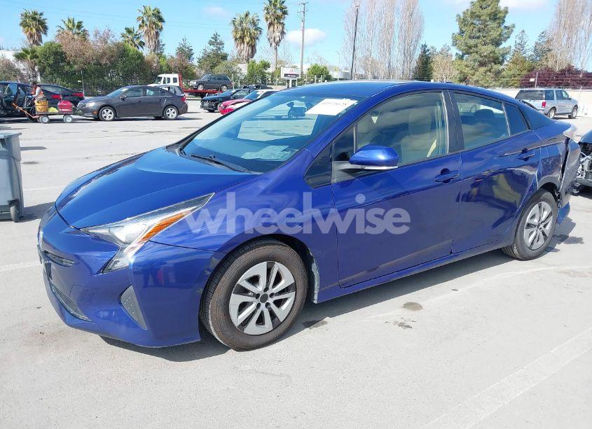Photo 2 of 2016 Toyota Prius TWO (VIN JTDKBRFU7G3528399)