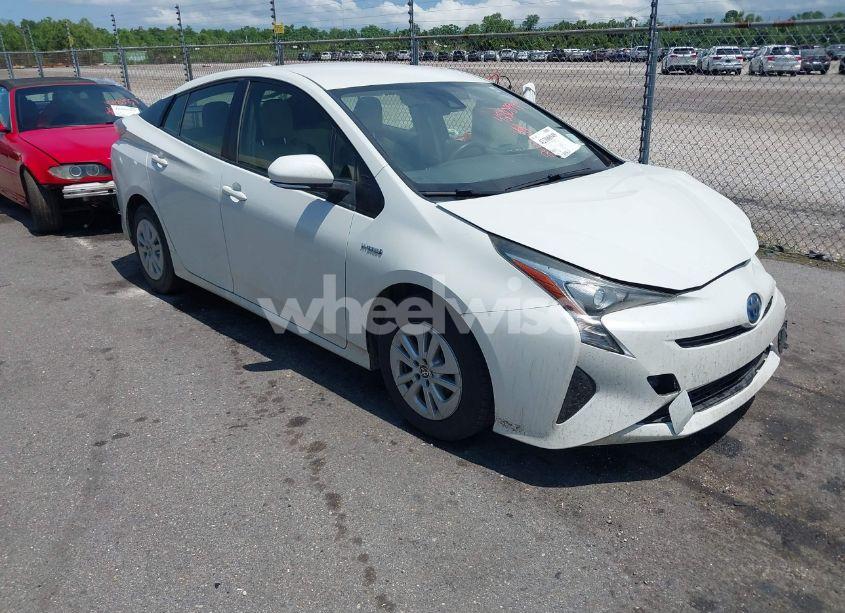 2017 Toyota Prius TWO (VIN JTDKBRFU7H3027711) main photo