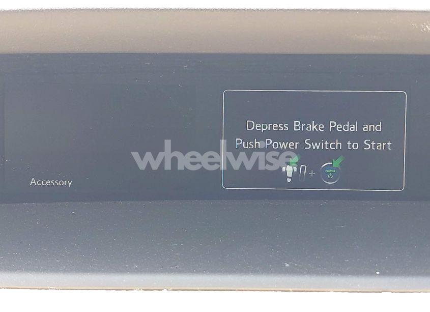 Photo 7 of 2017 Toyota Prius TWO (VIN JTDKBRFU7H3027711)