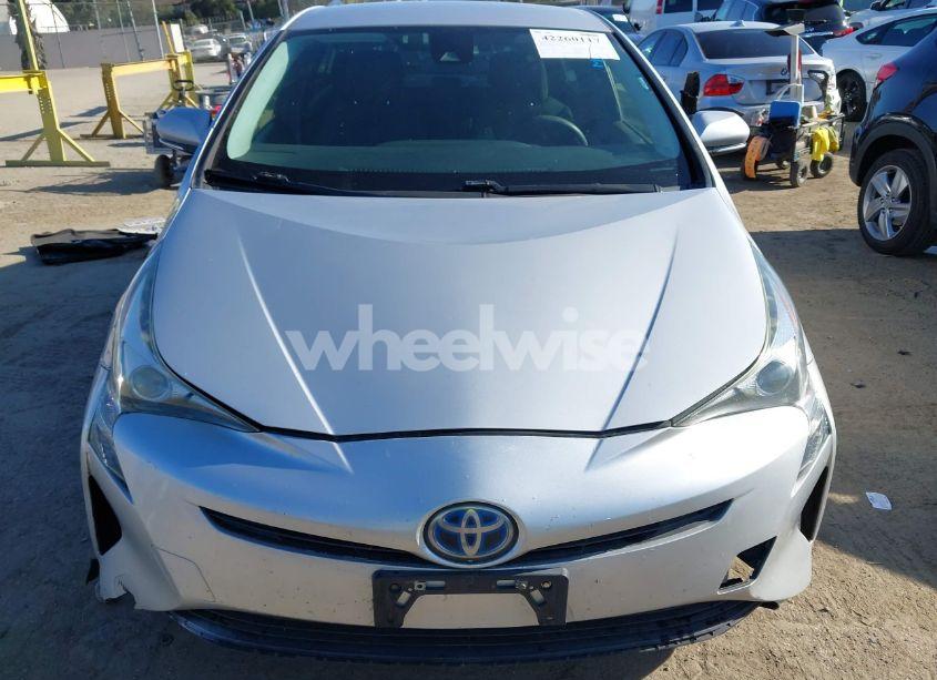 Photo 13 of 2018 Toyota Prius ONE (VIN JTDKBRFU7J3079829)