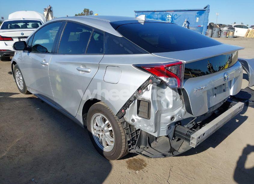 Photo 3 of 2018 Toyota Prius ONE (VIN JTDKBRFU7J3079829)