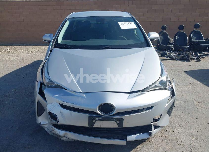 Photo 12 of 2017 Toyota Prius TWO (VIN JTDKBRFU8H3048082)