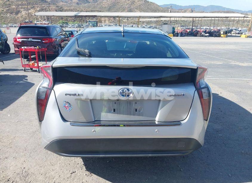 Photo 16 of 2017 Toyota Prius TWO (VIN JTDKBRFU8H3048082)