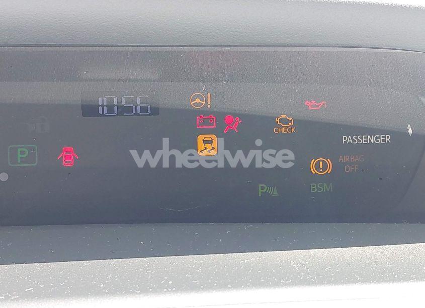 Photo 7 of 2018 Toyota Prius TWO (VIN JTDKBRFU8J3596377)