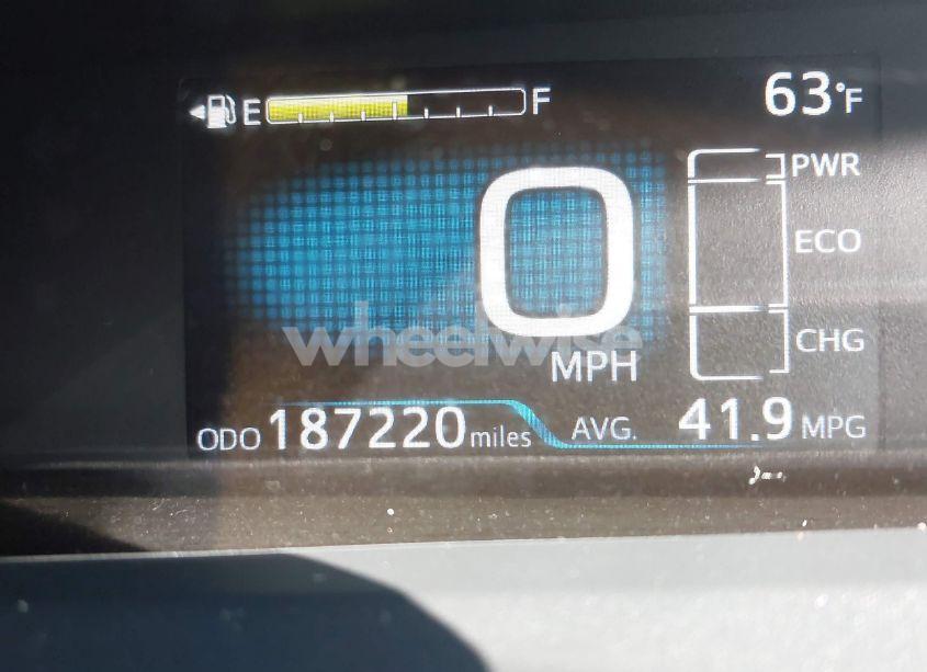 Photo 15 of 2016 Toyota Prius TWO (VIN JTDKBRFU9G3507845)