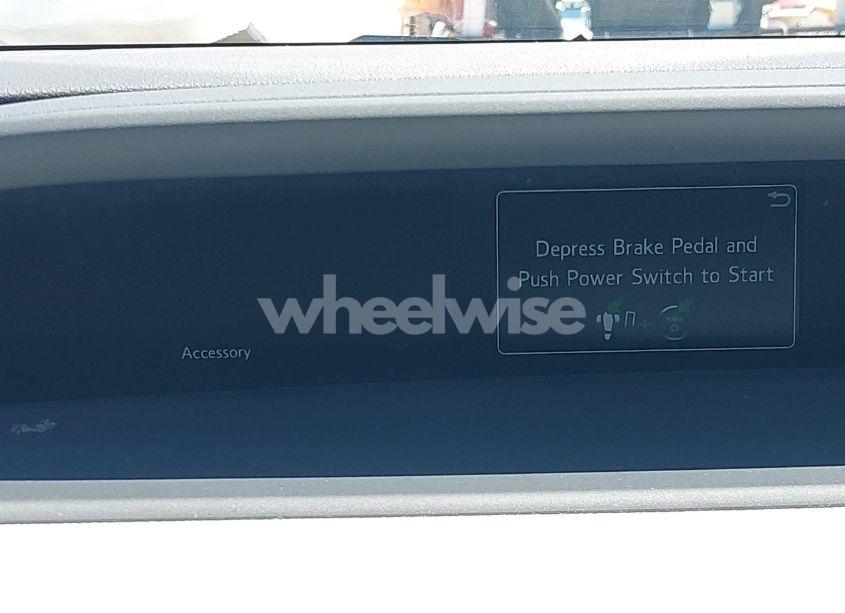 Photo 7 of 2017 Toyota Prius TWO (VIN JTDKBRFU9H3040282)