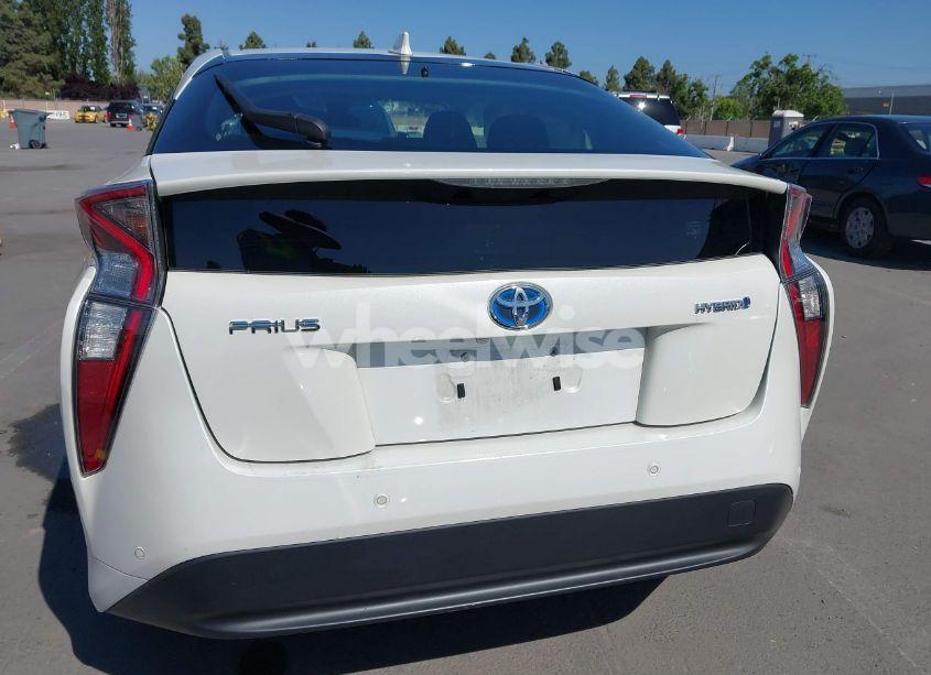 Photo 16 of 2018 Toyota Prius (VIN JTDKBRFU9J3063860)