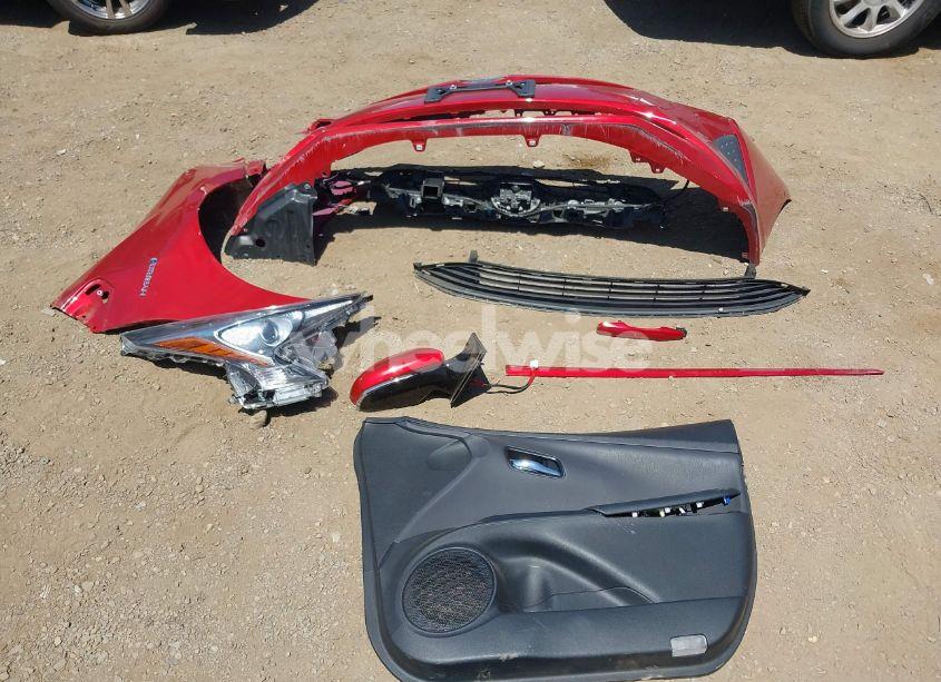 Photo 12 of 2018 Toyota Prius TWO (VIN JTDKBRFUXJ3059431)